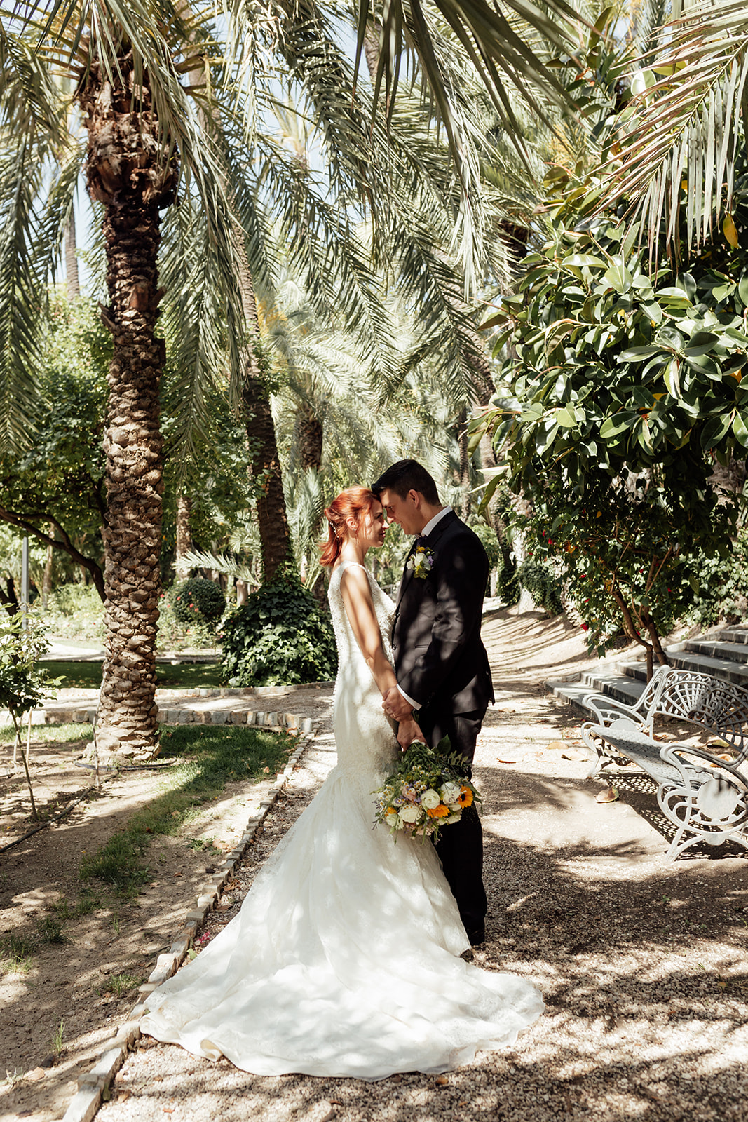 Elche Wedding Couple Photographer at El Palmeral
